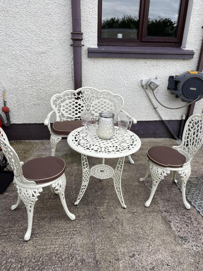 Minnie'S Cottage Stranocum Eksteriør billede